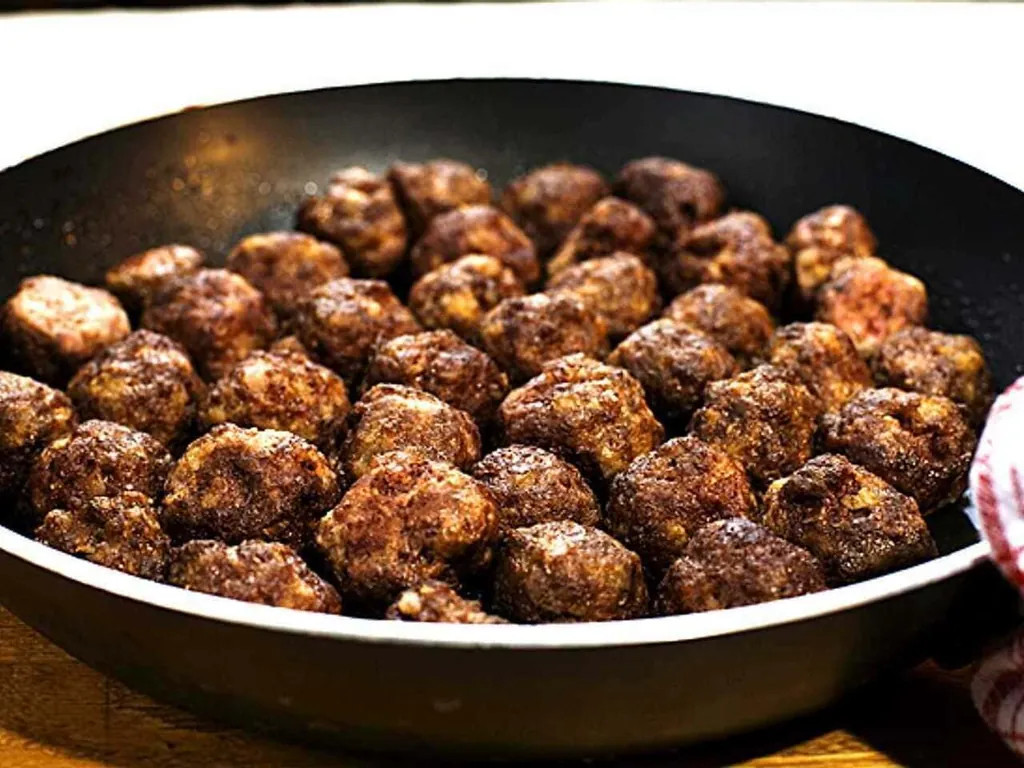 Köttbullar