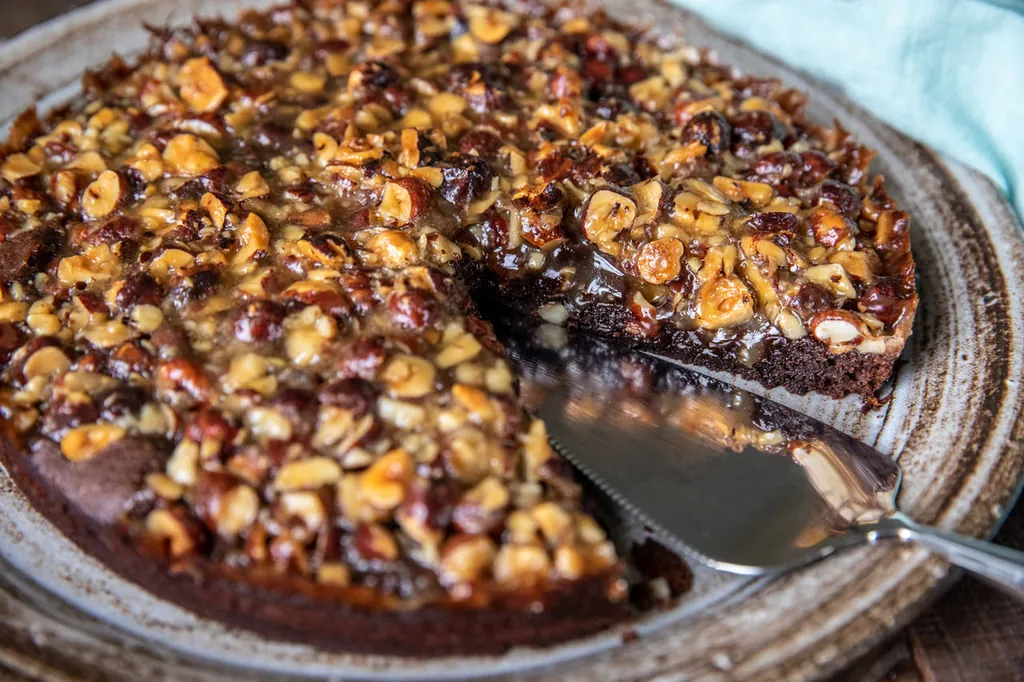 Nyttig kladdkaka med hasselnötter