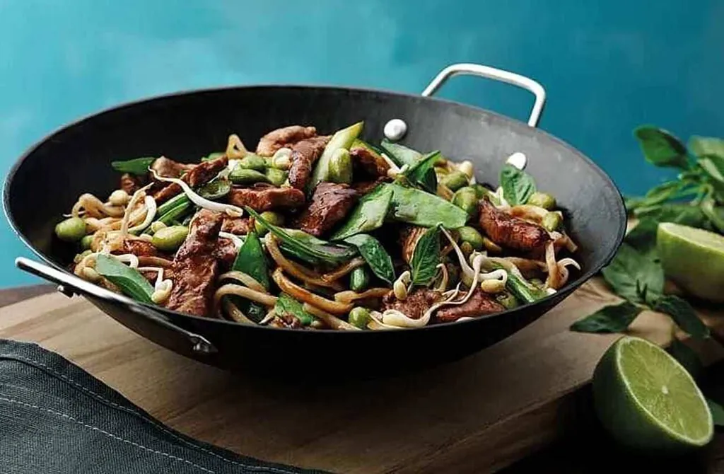 Wok med fläskfilé